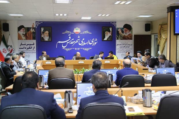 نقدپذیری و پاسخگویی به افکار عمومی از رسالت های مهم شورای اسلامی شهر قم است