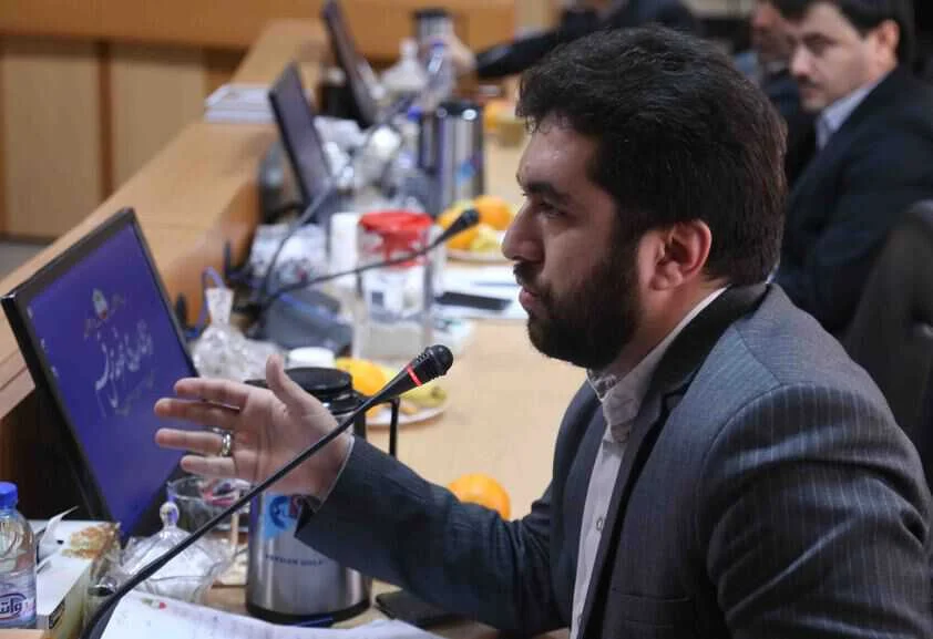 حضور دکتر احمدی رئیس شورای عالی استانها در برنامه تهران ۲۰