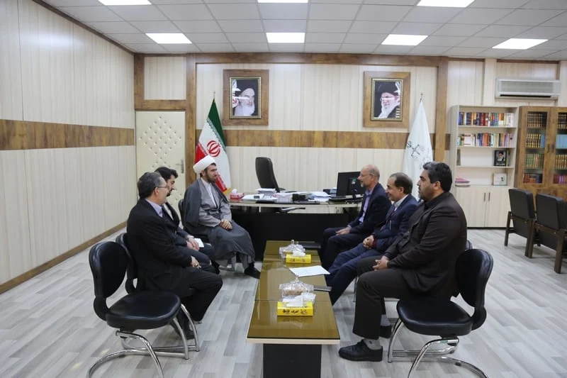 دیدار اعضای شورای اسلامی شهر مقدس قم با دادستان محترم شهرستان قم