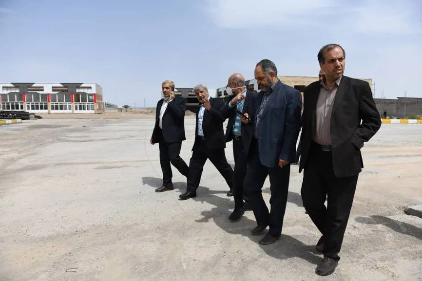 بازدید اعضای شورای اسلامی شهر قم از شهرک خودرو و سازمان میادین