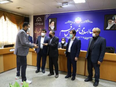 شورای اسلامی شهر قم از افتخارآفرینان پاراالمپیکی تجلیل کرد