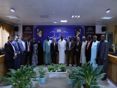 دیدار شهردار شهر نیامی با رئیس و اعضای شورای اسلامی شهر مقدس قم