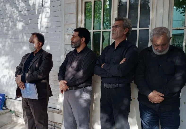 نقش طراحی تابلوهای جدید شهدا برای مقابله با جنگ اعتقادی دشمنان