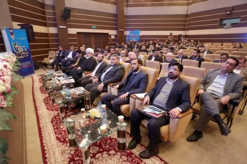 حضور نایب رئیس شورای اسلامی شهر قم در شصت و ششمین اجلاس مشورتی رؤسای شوراهای اسلامی کلانشهرها و مراکز استان ها