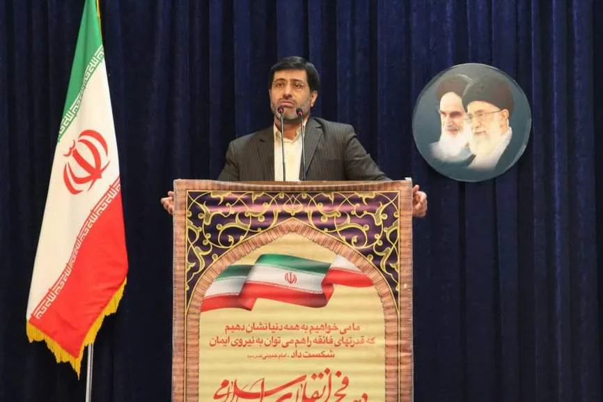 اتحاد ملی و وحدت در کنار توجه به نسل های جدید انقلاب لازمه جنگ ترکیبی امروز است