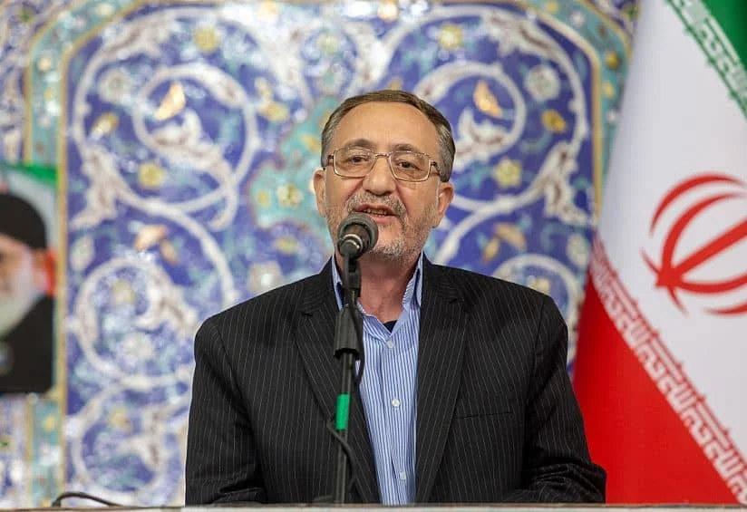 مبنای جمهوری اسلامی ایران، آرای مردمی است