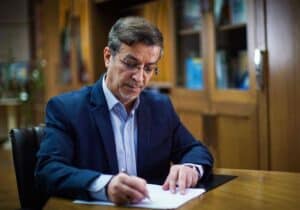 پیام تبریک شهردار قم به رئیس جدید شورای اسلامی شهر قم