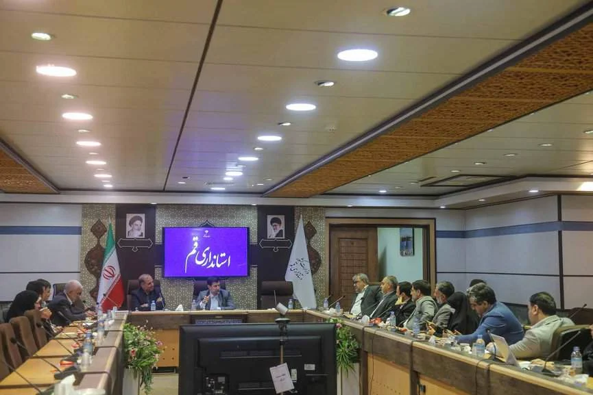 دیدار اعضای شورای اسلامی شهر مقدس قم با استاندار قم – مهر ۱۴۰۲