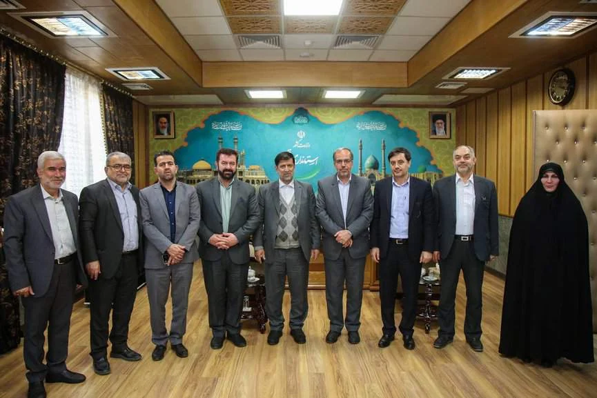 دیدار نوروزی اعضای شورای اسلامی شهر قم با استاندار