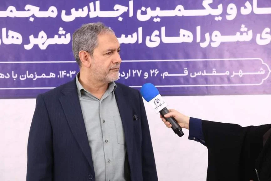 شهرداری‌های دچار عقب ماندگی مورد حمایت دولت قرار بگیرند