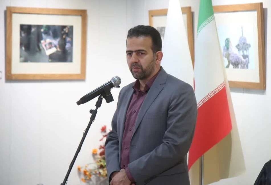 حمایت از هنرمندان آئینی مورد توجه ویژه باشد