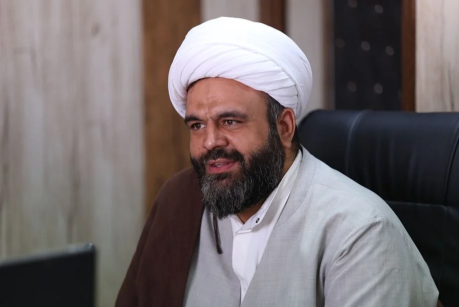 حضور حجت الااسلام و المسلمین استقامت در برنامه بی تعارف