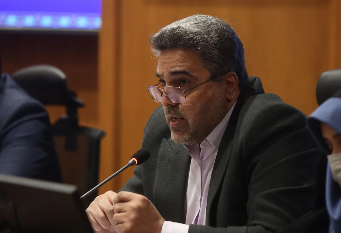 لزوم نجات هسته مرکزی قم از بحران پارکینگ و فرسودگی؛ رفع مشکلات بافت مرکزی مطالبه جدی شهروندان است