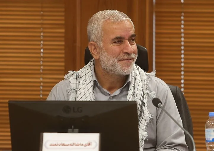 دوران زعامت شهید آیت الله خامنهای(رضوان الله علیه) سراسر عزت بود