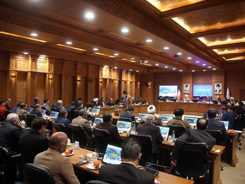 جلسه کمیسیون خدمات شهری و امور زائرین شورای اسلامی شهر مقدس قم با موضوع برنامه ریزی و بررسی اقدامات انجام شده برگزاری جشن نیمه شعبان